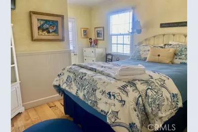 203 Amethyst Avenue, Newport Beach, CA 92662 - Photo 11