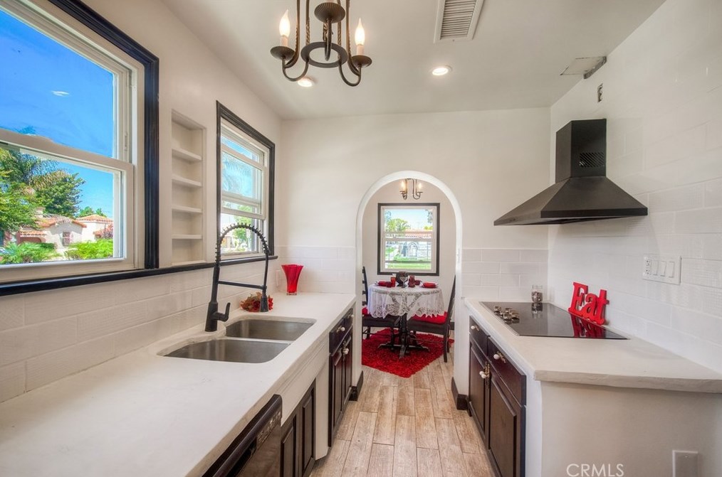 1456 89 St, Los Angeles CA  90002-1225 exterior