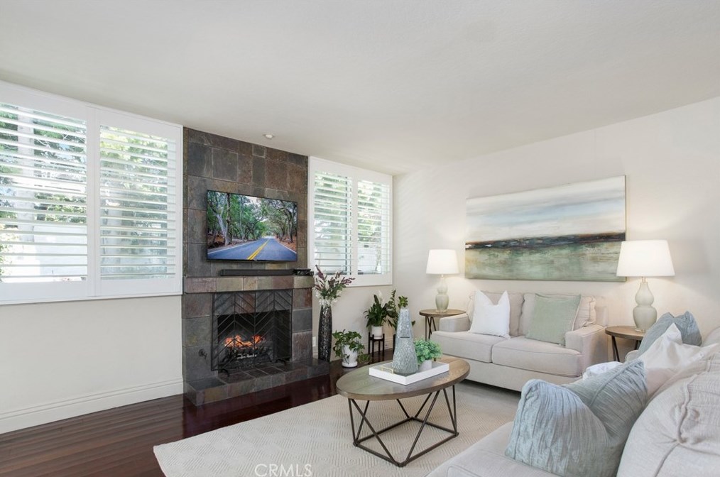 2792 Longwood Ct, Costa Mesa CA  92626-4763 exterior