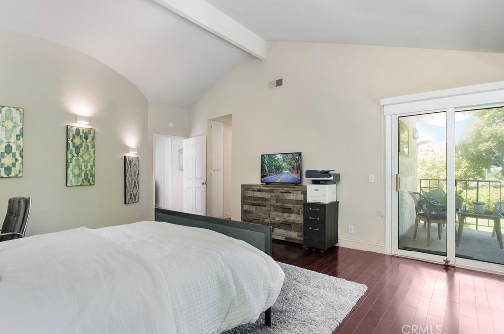 2792 Longwood Ct, Costa Mesa CA  92626-4763 exterior