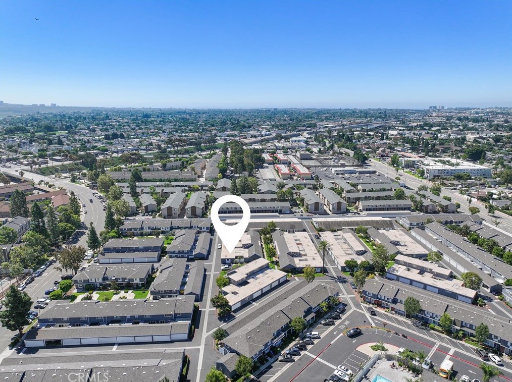 2341 Minuteman Way, Costa Mesa CA  92626-6530 exterior