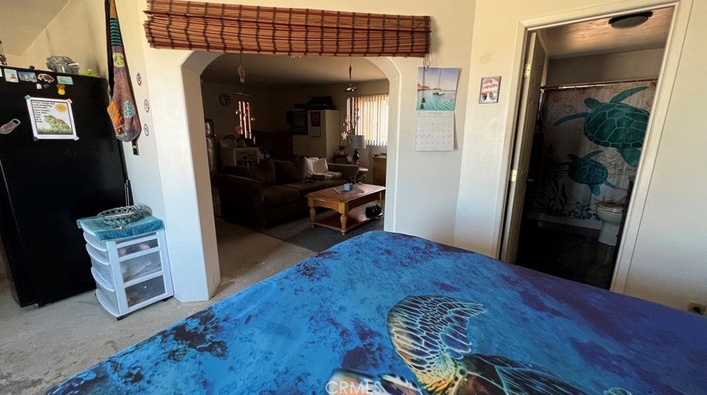 7586 Olympic Rd, Joshua Tree CA  92252-2956 exterior