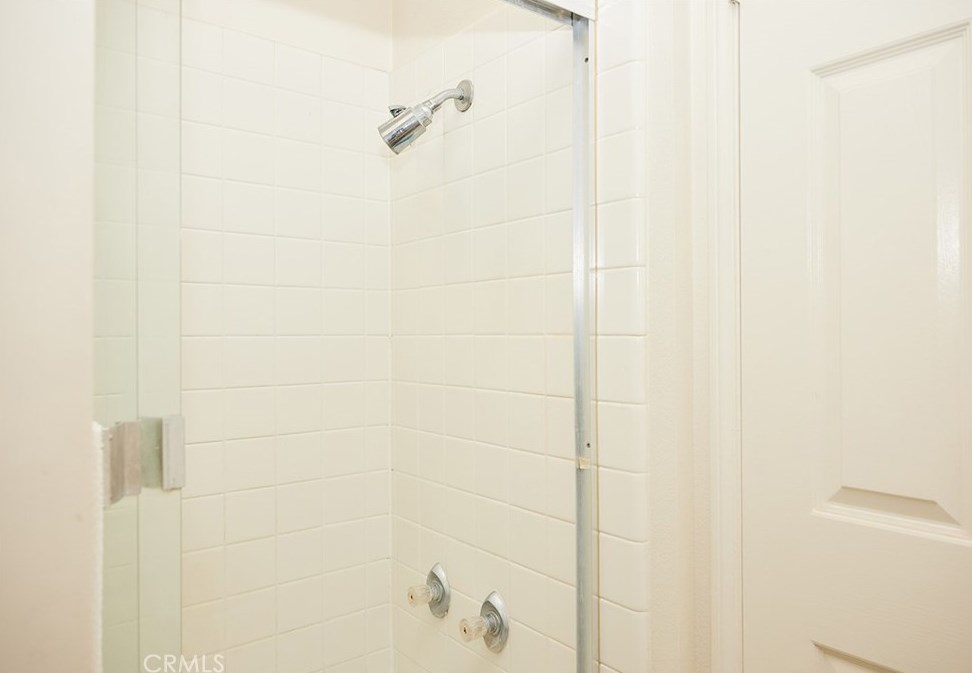 16291 Countess Dr, Huntington Beach CA  92649-1929 exterior