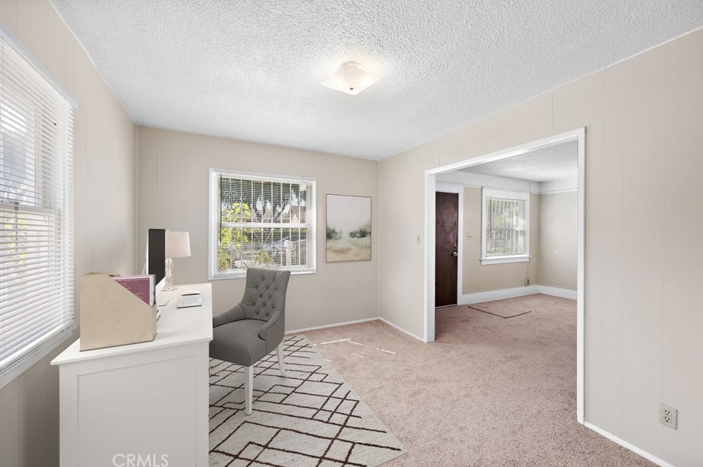 12225 Meadow Dr, Artesia CA  90701-7005 exterior