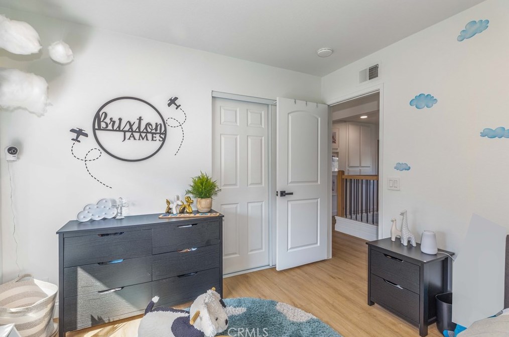 1117 Dennis Dr, Costa Mesa CA  92626-1650 exterior