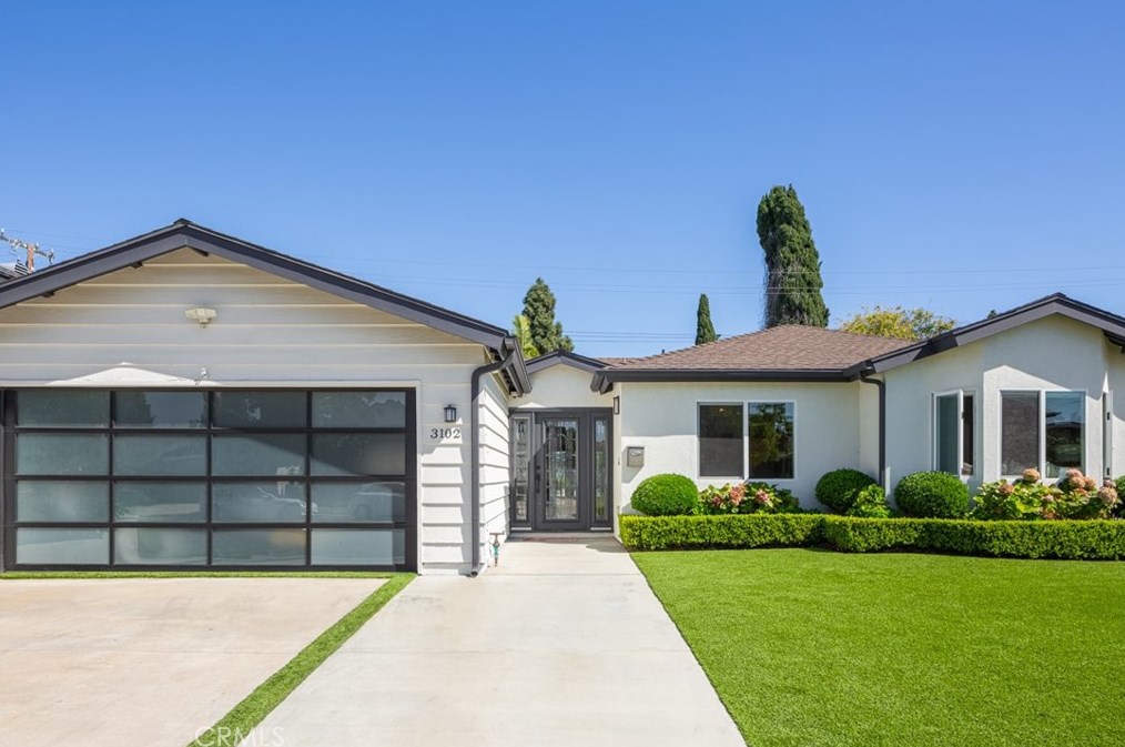 3102 Roanoke Ln, Costa Mesa CA  92626-3022 exterior