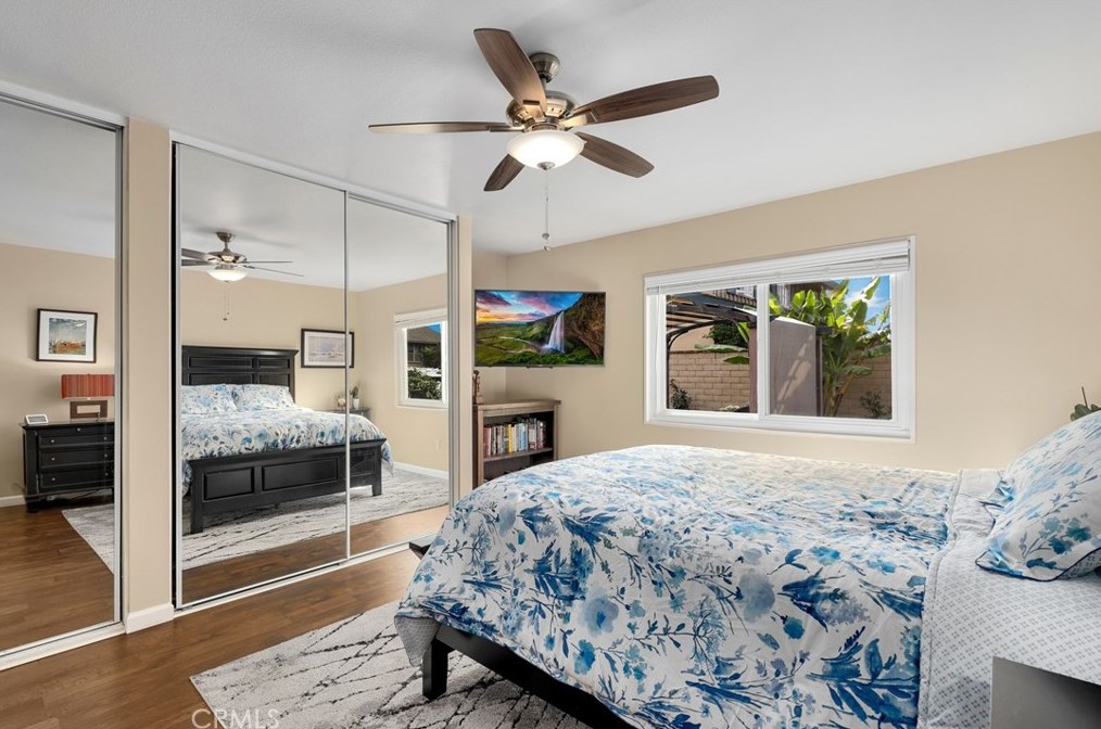 6842 Capstone Dr, Huntington Beach CA  92647-5606 exterior