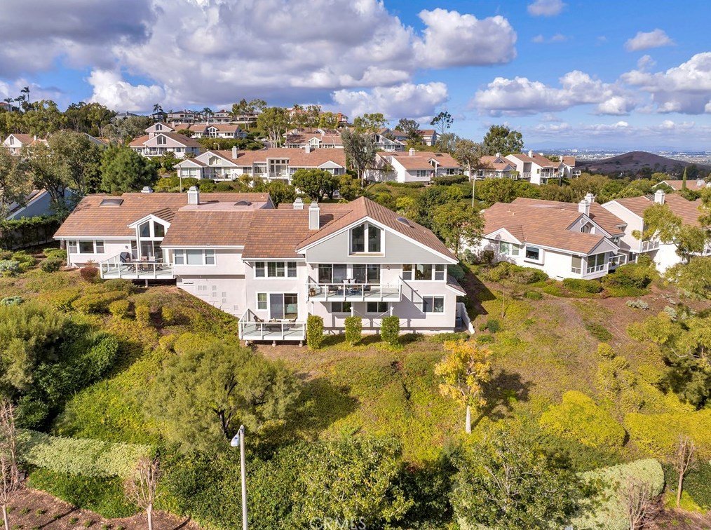 10 Delphinus, Irvine CA 92603-5705 exterior