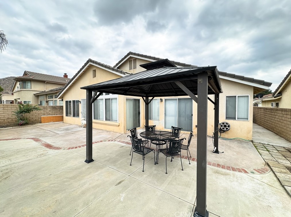 28686 Highpoint Ave, Moreno Valley CA  92555-7005 exterior