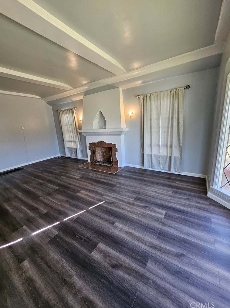 3637 Somerset Dr, Los Angeles CA  90016-5840 exterior
