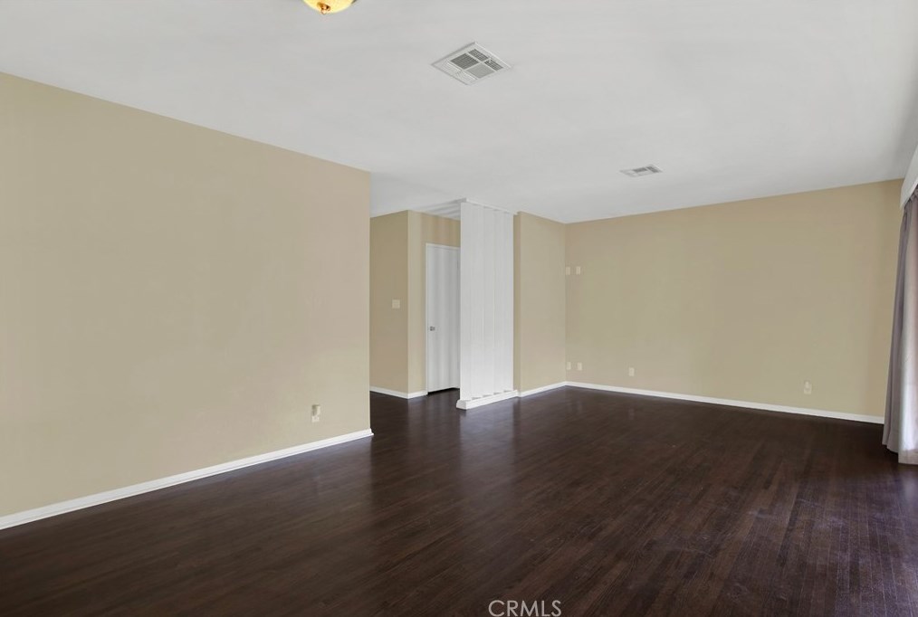 13118 Branford St, Los Angeles CA  91331-4712 exterior