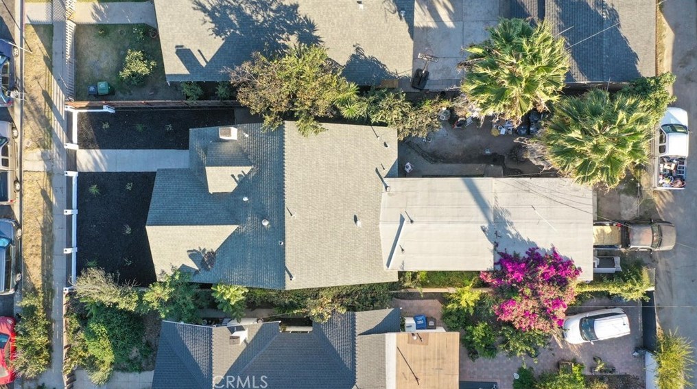 1804 46th St, Los Angeles CA  90058-1948 exterior