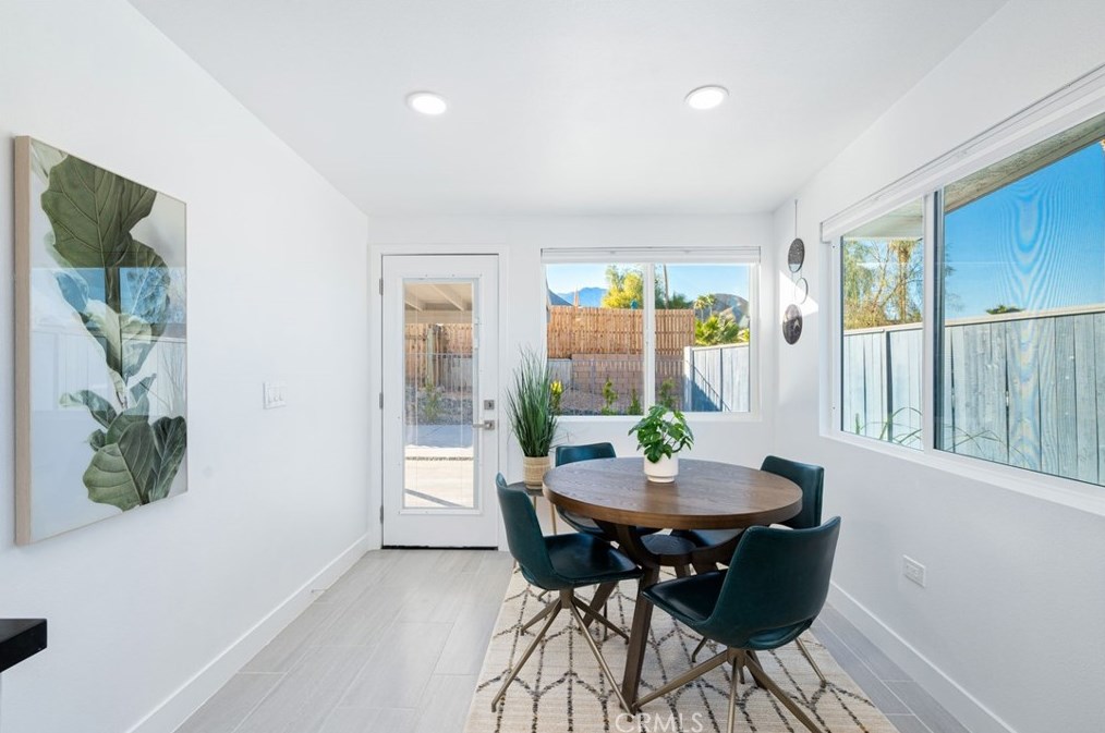 38855 Paradise Way, Cathedral City CA  92234-2356 exterior