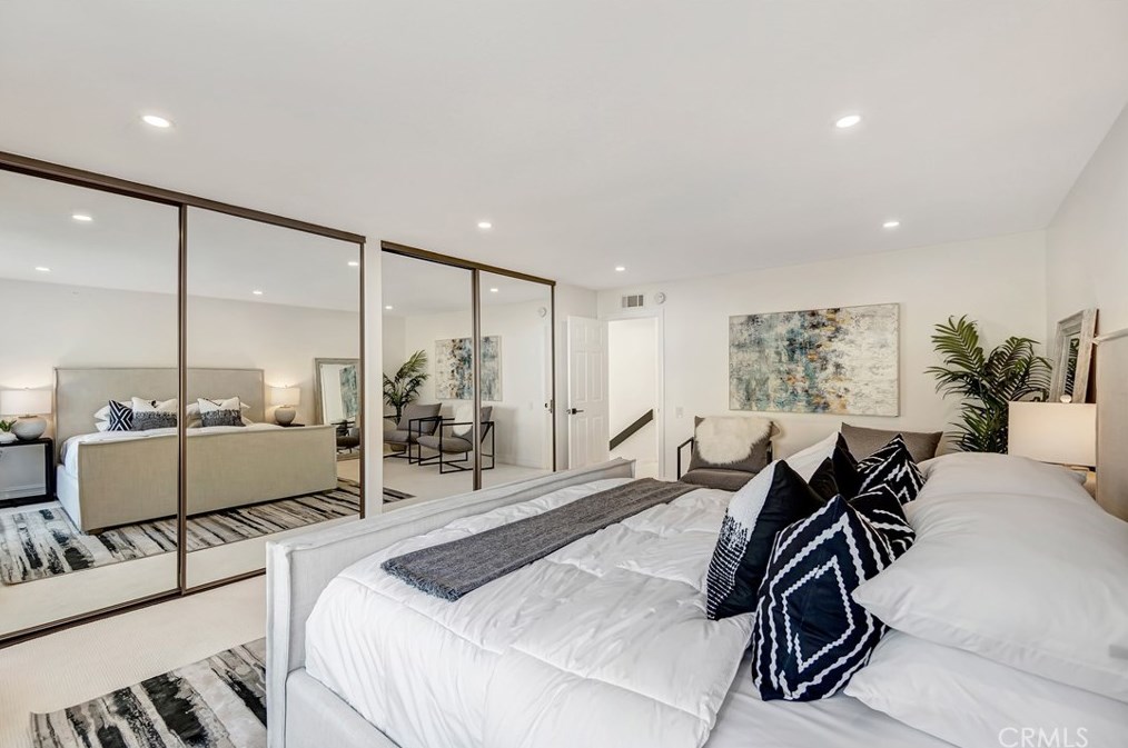 26121 Sally Dr, El Toro CA  92630-5540 exterior