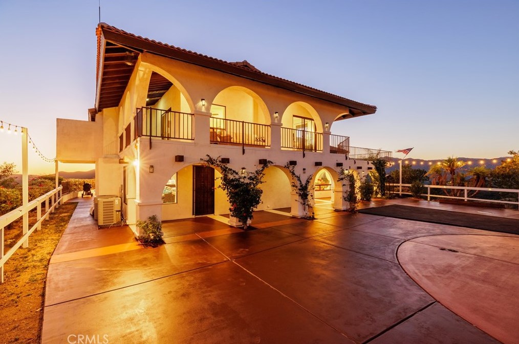 2375 Daily Dr, Fallbrook CA  92028-9101 exterior