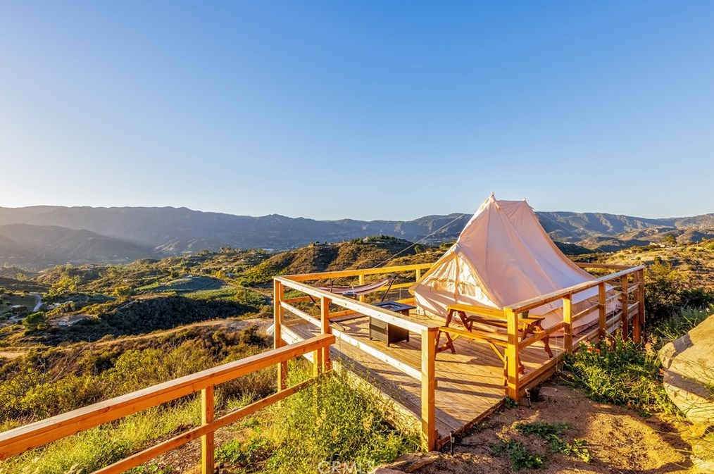 2375 Daily Dr, Fallbrook CA  92028-9101 exterior