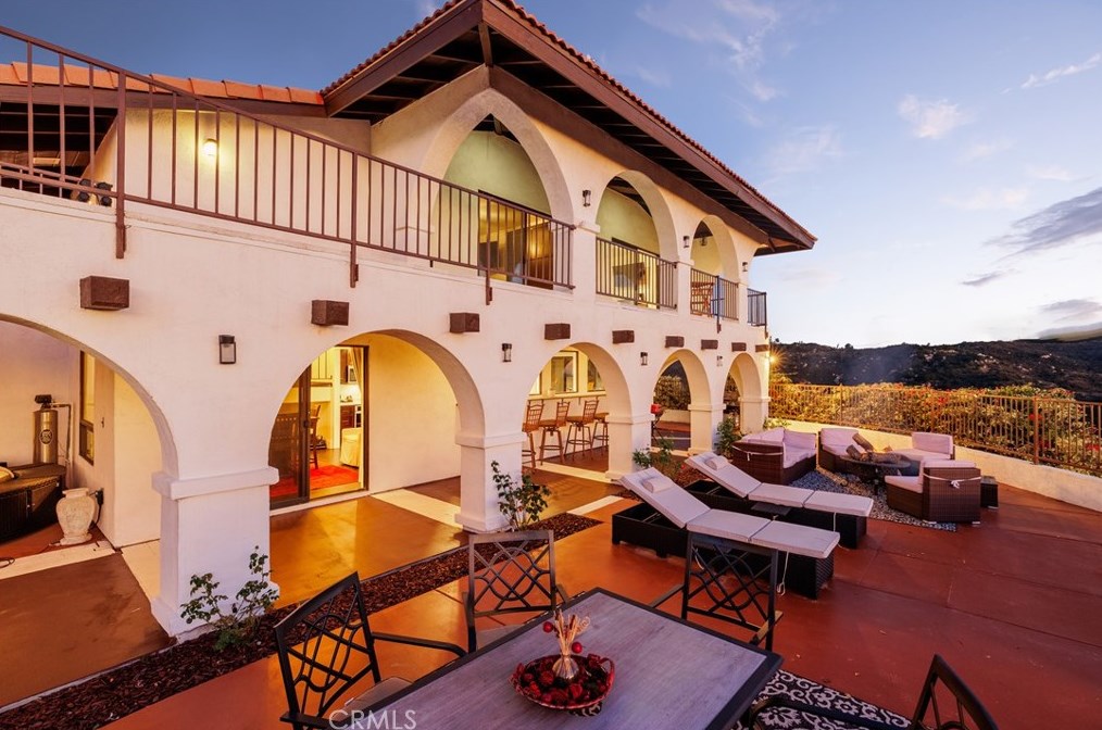 2375 Daily Dr, Fallbrook CA  92028-9101 exterior