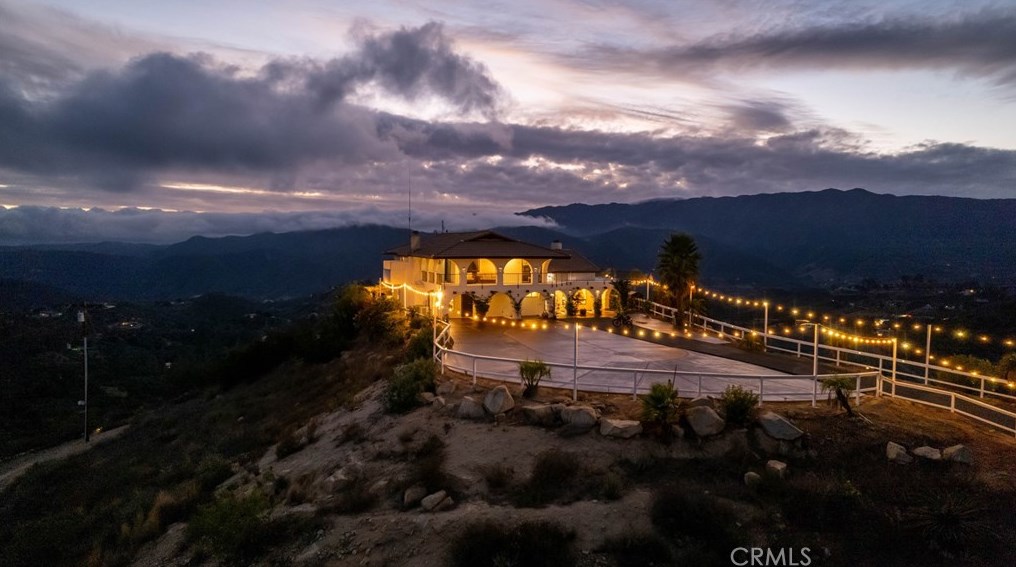 2375 Daily Dr, Fallbrook CA  92028-9101 exterior