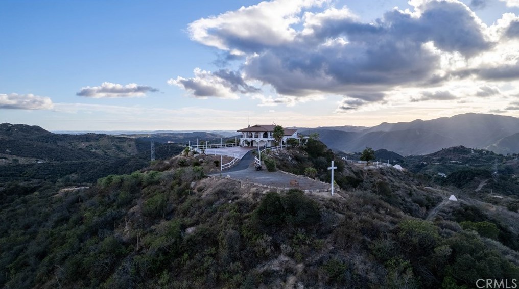2375 Daily Dr, Fallbrook CA  92028-9101 exterior