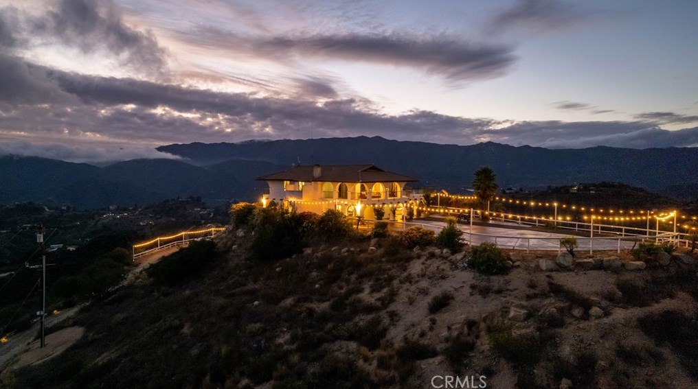 2375 Daily Dr, Fallbrook CA  92028-9101 exterior