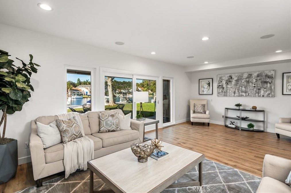 21759 Tahoe Ln, El Toro CA  92630-1932 exterior