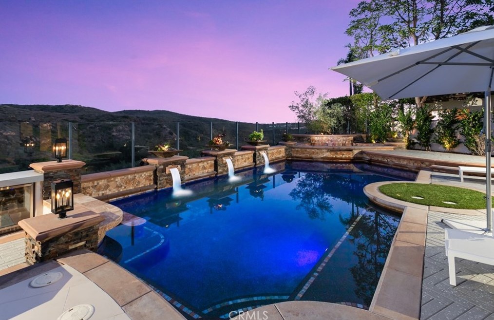 12 Clearview, Newport Beach CA  92657-1518 exterior