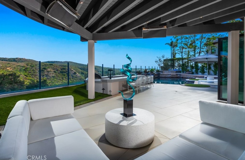 12 Clearview, Newport Beach CA  92657-1518 exterior