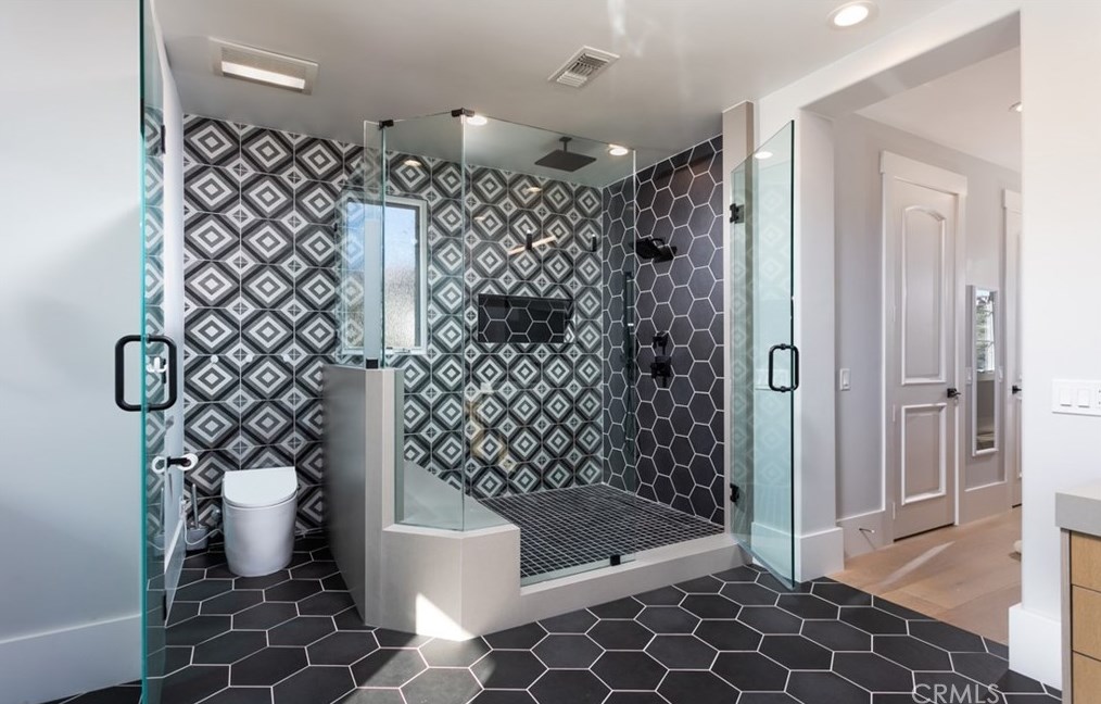 12 Clearview, Newport Beach CA  92657-1518 exterior