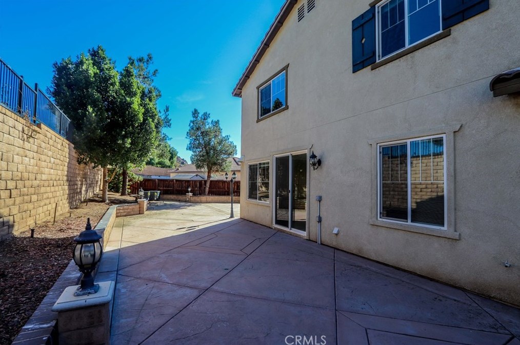 27212 Golden Field Ct, Moreno Valley CA  92555-4539 exterior