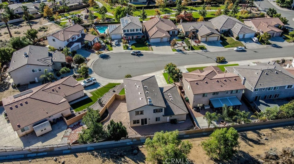 27212 Golden Field Ct, Moreno Valley CA  92555-4539 exterior