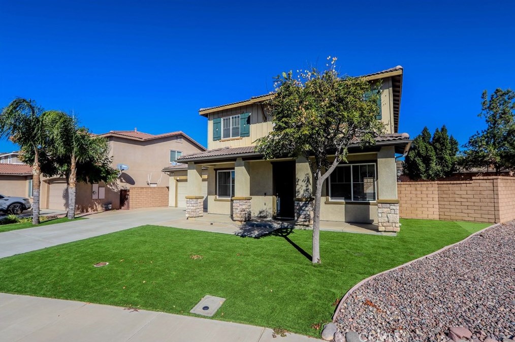 27212 Golden Field Ct, Moreno Valley CA  92555-4539 exterior