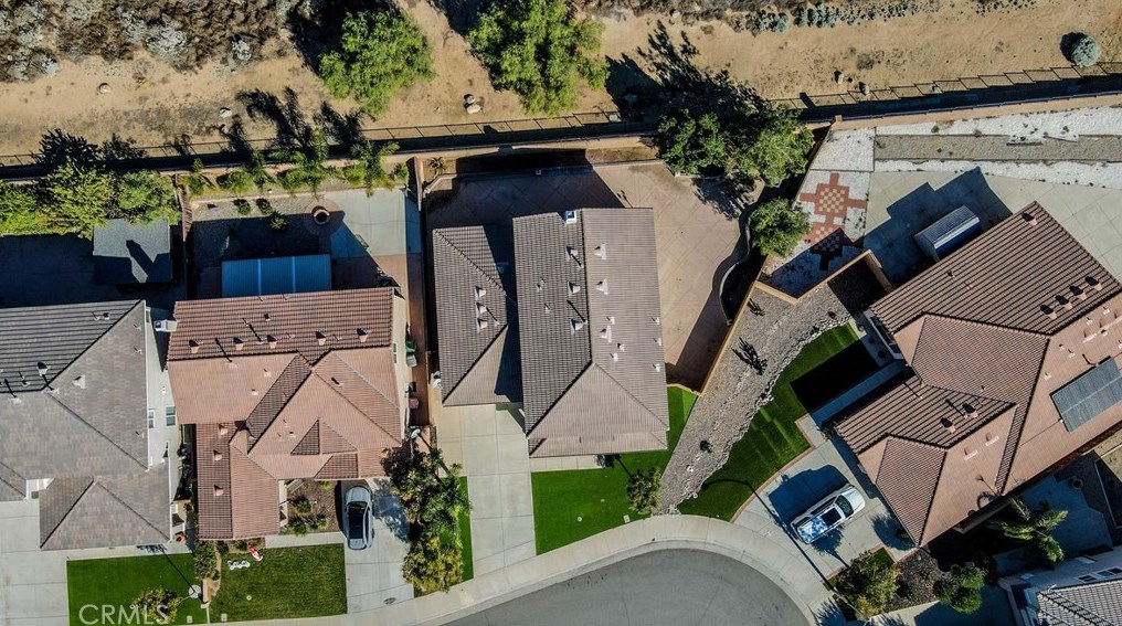 27212 Golden Field Ct, Moreno Valley CA  92555-4539 exterior