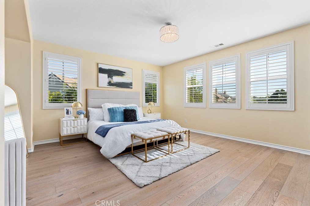 15510 Sonora St, Tustin CA  92782-1936 exterior