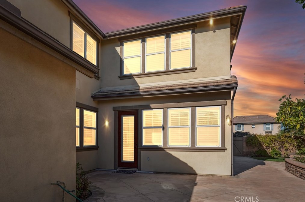 15510 Sonora St, Tustin CA  92782-1936 exterior