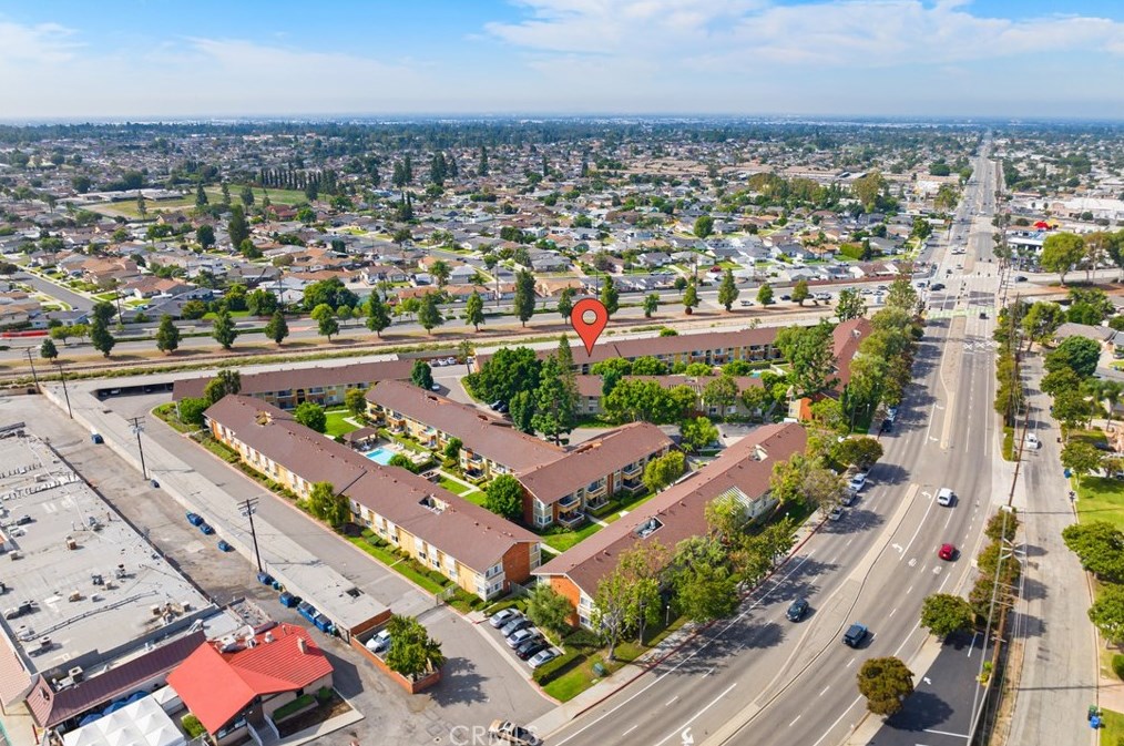 16040 Leffingwell Rd, Whittier CA  90603-3100 exterior