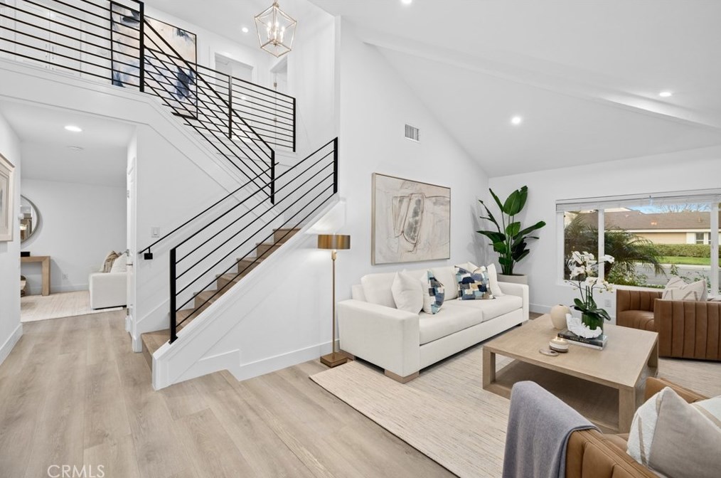 48 Sandpiper, Irvine CA  92604-3685 exterior