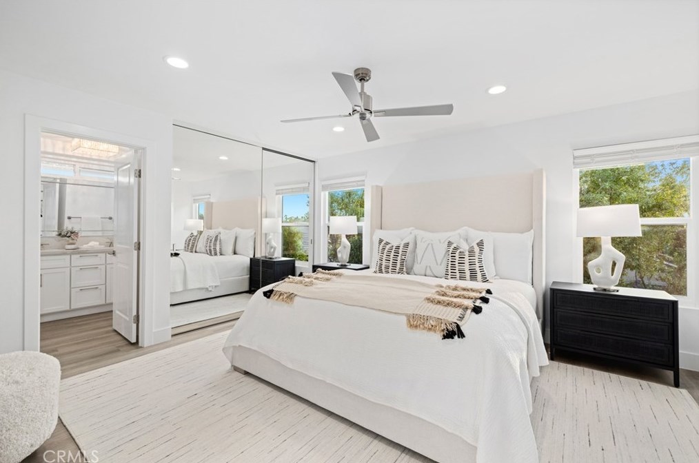 48 Sandpiper, Irvine CA  92604-3685 exterior