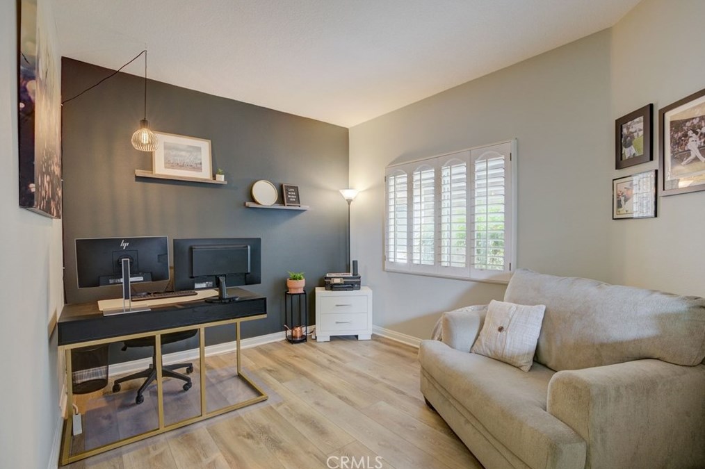 35 Pappagallo Pt, Laguna Beach CA  92656-1377 exterior