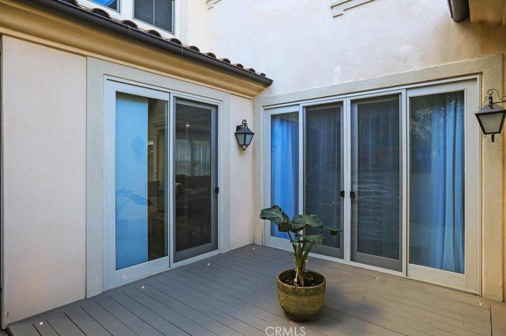 44 Pawprint, Irvine CA  92618-8862 exterior