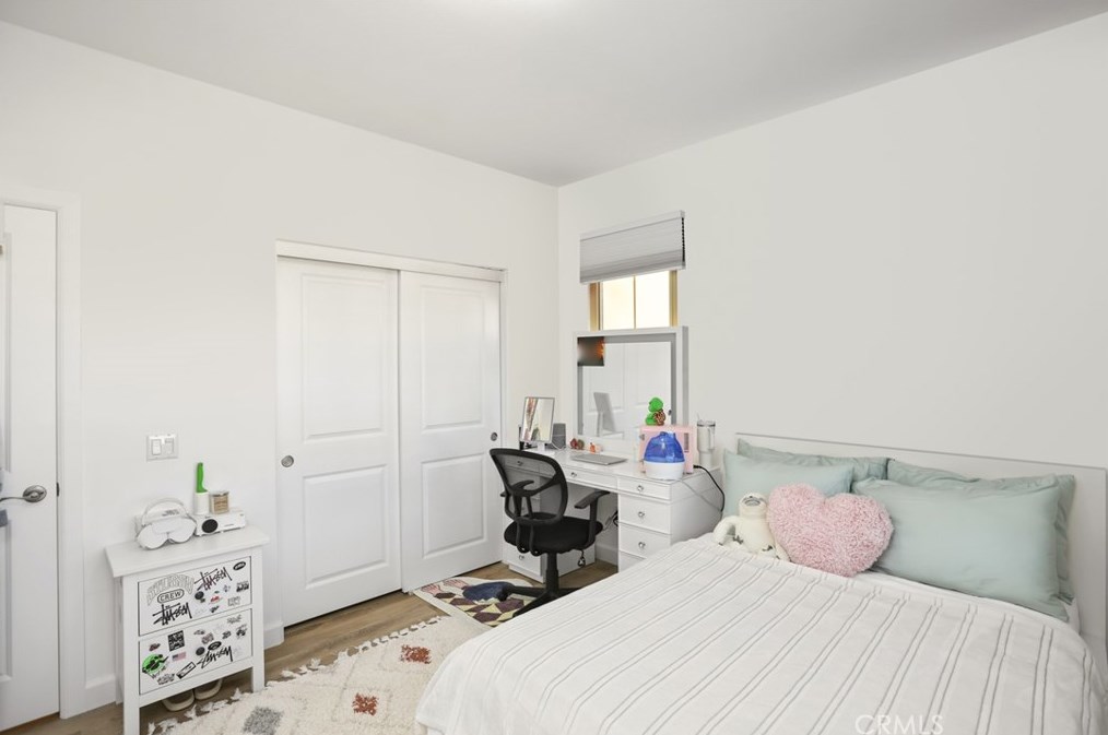 44 Pawprint, Irvine CA  92618-8862 exterior