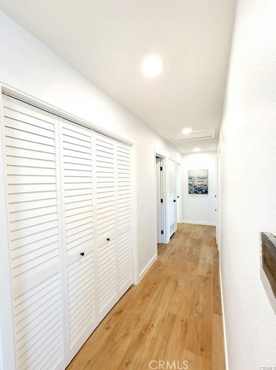 16141 Davis Ln, Huntington Beach CA  92649-2414 exterior