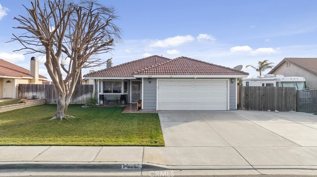 509 Cynthia St, Beaumont CA  92223-4743 exterior