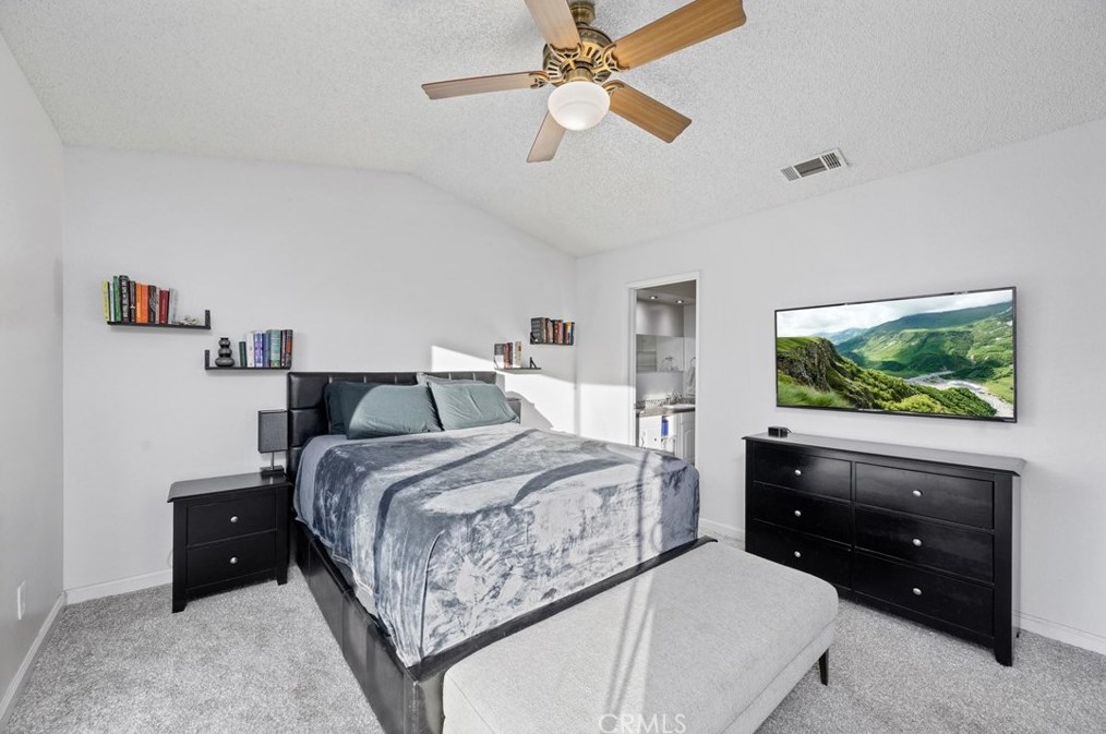 509 Cynthia St, Beaumont CA  92223-4743 exterior