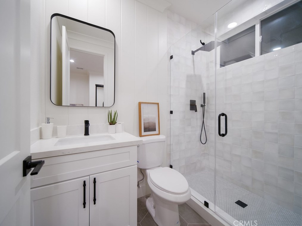 6507 Havenwood Cir, Huntington Beach CA  92648-6621 exterior