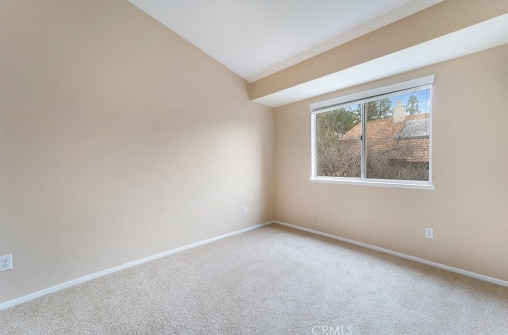 5089 Trojan Ct, Riverside CA  92507-6056 exterior