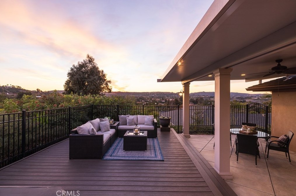 24942 Monte Verde Dr, Laguna Beach CA  92677-1529 exterior