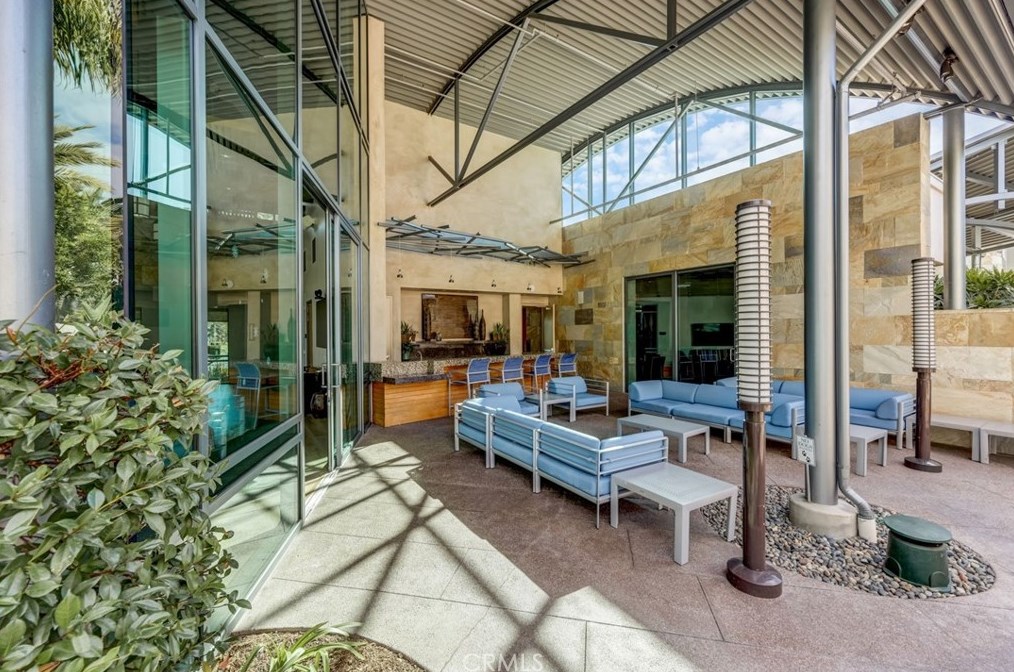 15 Waldorf, Irvine CA  92612-1066 exterior