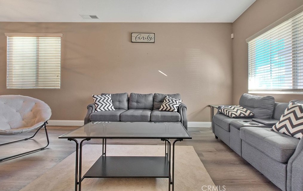 13842 Beech St, Victorville CA  92392-5531 exterior