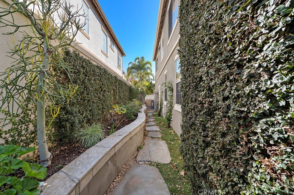 161 Seacountry Ln, Trabuco Canyon CA  92688-5557 exterior
