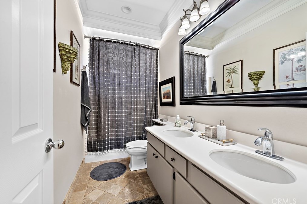 161 Seacountry Ln, Trabuco Canyon CA  92688-5557 exterior